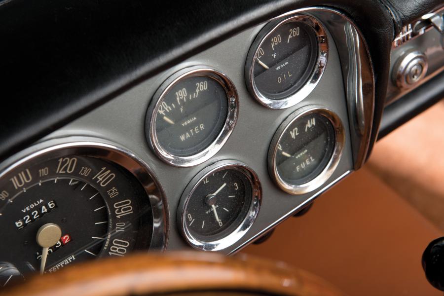  Ferrari 250 GT Cabriolet by Carrozzeria Pininfarina 1960 года  (фото 6 из 23)